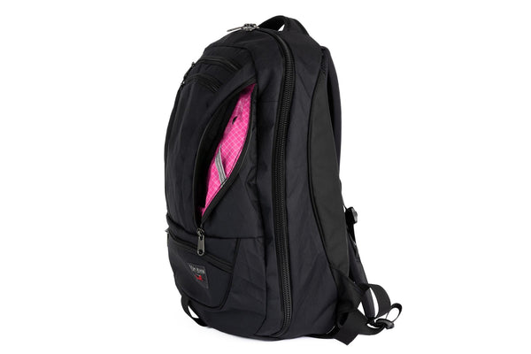 Synik 26 in Black X-Pac with Cerise 200 Halcyon